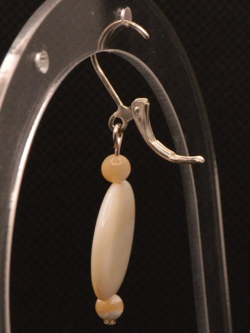 Shell coin Drop Earrings - Picture 4 of 9